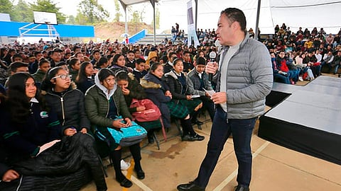Carlos Herrera participó en la charla “Em-préndete” organizada por la Sedeco (Foto Cortesía) 