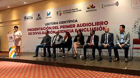 La inversión aplicada en este primer audiolibro fue de diez mil pesos (Foto: Guadalupe Martínez)