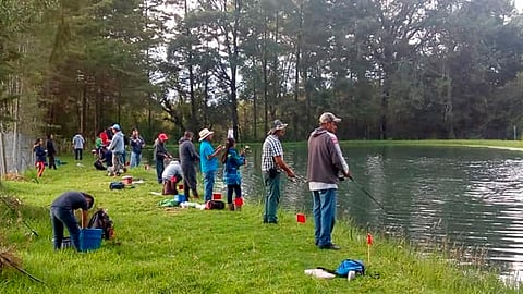 Las convocatorias y fechas de cada torneo se pueden consultar en Facebook (Foto: Asociación  Purépecha de Pesca Deportiva AC)