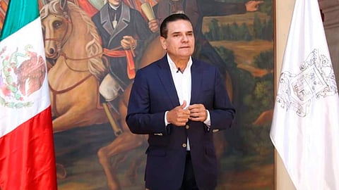 Llama Silvano Aureoles a buscar posibilidades de financiamiento para atender Covid-19