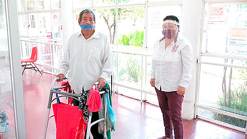 Personal municipal que labora en el albergue cuenta con todo su equipo de protección (Foto Cortesía) 