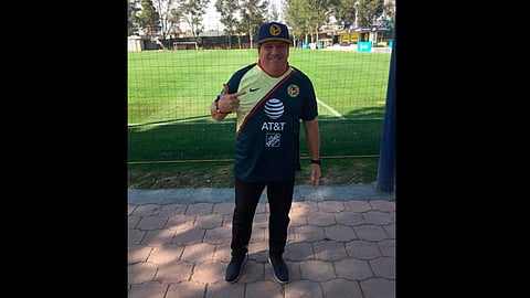 En su segunda etapa con el América conquistó el Apertura 2018 (Foto Twitter: @MiguelHerreraDT)