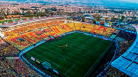 Han sostenido múltiples reuniones y acercamientos con empresarios y exfutbolistas interesados en regresar el fútbol profesional a Morelia (Foto: FB/Estadio Morelos)
