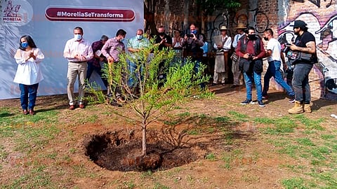 El alcalde Raúl Morón Orozco encabezó el evento que fue grabado y que será transmitido el día 30 de junio (Foto: Fátima Miranda)