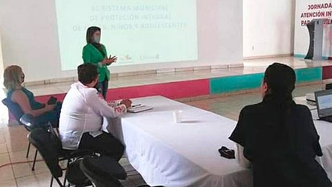 La titular de la dependencia precisó que se han generado acciones específicas para atender de manera especial las necesidades de la población infantil y adolescente (Foto Cortesía) 
