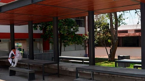El rector de la máxima casa de estudios expuso que tiene una comunicación institucional con los sindicatos de la michoacana para saldar cada uno de los pendientes tanto económicos como administrativos (Foto: FB/Universidad Michoacana de San Nicolás de Hidalgo)