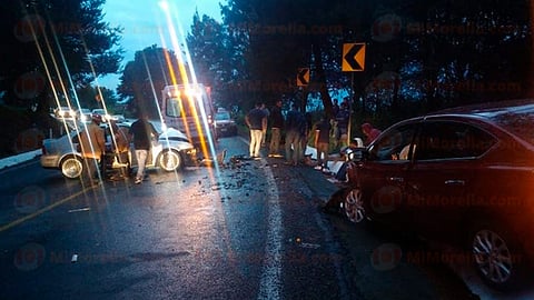 Los automotores involucrados en el suceso fueron uno de la marca Nissan Sentra y un Volkswagen Jetta (Foto: RED-113)
