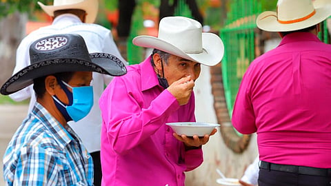 Llegaron hasta el lugar para entregarles alimento sano, que les permita mitigar un poco las afectaciones que han sufrido por la pandemia (Foto: Cortesía)