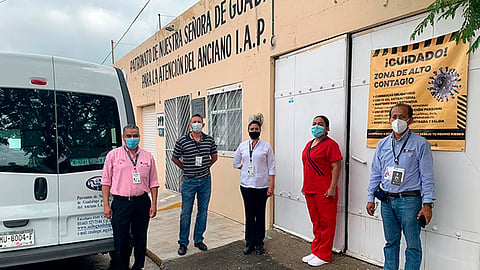 Verificaron los medicamentos que se suministran a los enfermos, la evolución de éstos y reiteraron las medidas preventivas que deben implementarse en el lugar (Foto Cortesía) 
