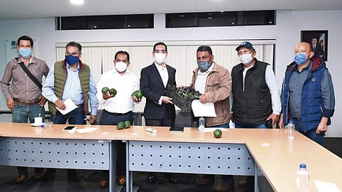 El diputado federal y los productores de su tierra natal agradecieron el apoyo de Jesús Melgoza (Foto: cortesía)