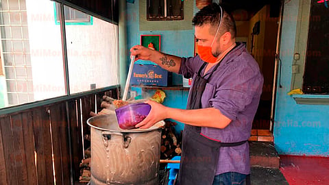 El famoso chef moreliano se encuentra hospitalizado en el Hospital Civil (Foto: Cynthia Arroyo)