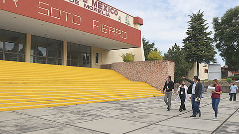 Se constataron los trabajos de mejora y adecuaciones realizadas en las aulas (Foto Cortesía) 