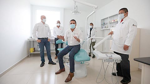 El Centro de Salud de Penjamillo contarán con servicios de salud dignos y de calidad, aseguró Silvano Aureoles (Foto Cortesía) 