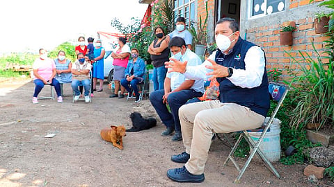 Con 319 mil personas en pobreza extrema el gasto excesivo en espectaculares agrede a las y los ciudadanos (Foto: cortesía)