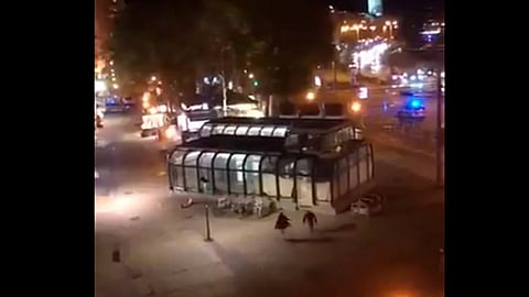 La policía se desplegó hasta el lugar (Foto: captura de video/@GHG19hr)
