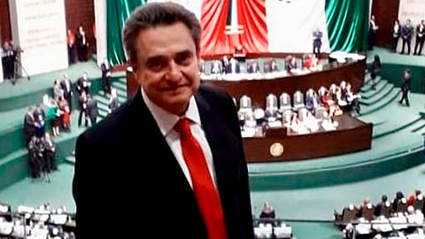 En un video se difundió que Pío López recibe dinero de David León (Foto: @piochiapas)