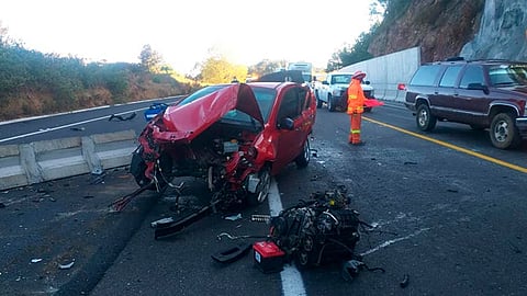 Al lugar arribaron servicios de emergencia para atender a los lesionados (Foto: FB/ Molinero Vial Morelia)