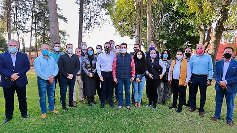 Carlos Herrera sostuvo una reunión de trabajo con el Comité Ejecutivo Estatal y su dirigente Víctor Manríquez (Foto: cortesía)