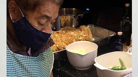 La abuelita fue recibida con doble aplauso (Foto: @dinorah_perez)