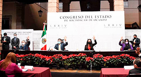 Con estas reformas se pretende que el Titular del Poder Ejecutivo Federal, solo podrá ser acusado ante la Cámara de Senadores (Foto Cortesía) 