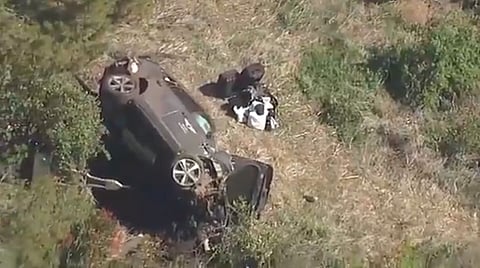 El auto cayó a un barranco (Fotograma: @TyCSports)