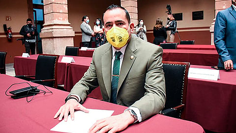 Se cumplió con la tarea de fortalecer a los municipios y dar vida a una nueva Ley Orgánica municipal, afirmó el diputado del PRD Humberto González (Foto Cortesía) 