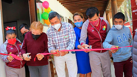 Se ofrecen talleres y terapias de inclusión como; Lengua de Señas Mexicana, Tecnología adaptada para mejorar la vida de las personas ciegas y de baja visión, entre otros (Foto Cortesía) 
