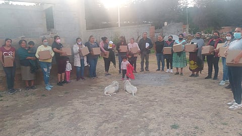 La finalidad es ayudar a mitigar un poco la situación en la que se encuentran las familias (Foto Cortesía) 
