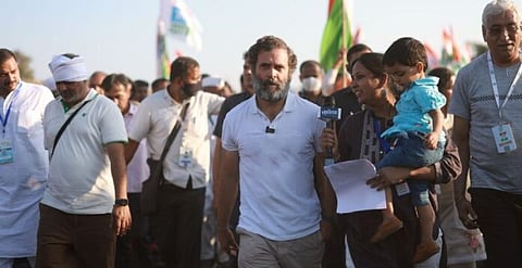 Exclusive conversation with Rahul Gandhi and Meena Kotwal during the Bharat Jodo Yatra led by Congress leader Rahul Gandhi / Photo- The Mooknayak
