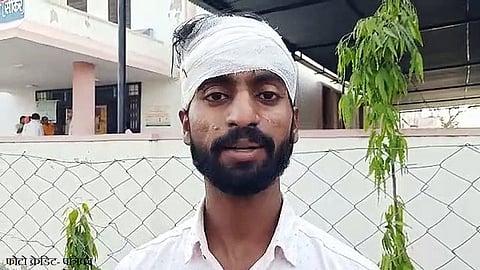 बाल बढ़ाने पर दलित को पीटा, 20 घंटे बाद दर्ज हुई शिकायत