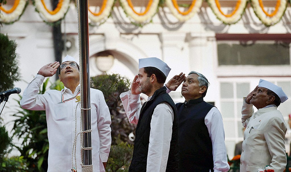 Congress presents the Prime Minister with a charter of demands