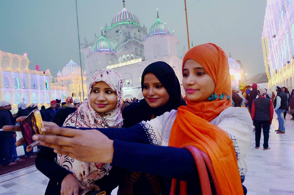 Bihar pulls out all the stops for ‘Prakash Utsav’