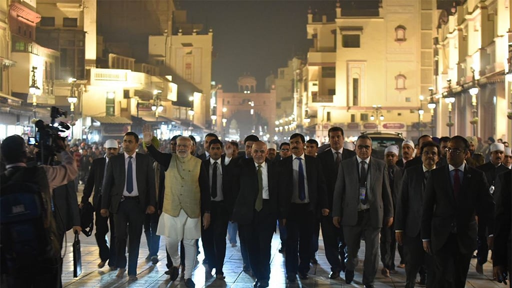 Photo courtesy: Twitter/@narendramodi