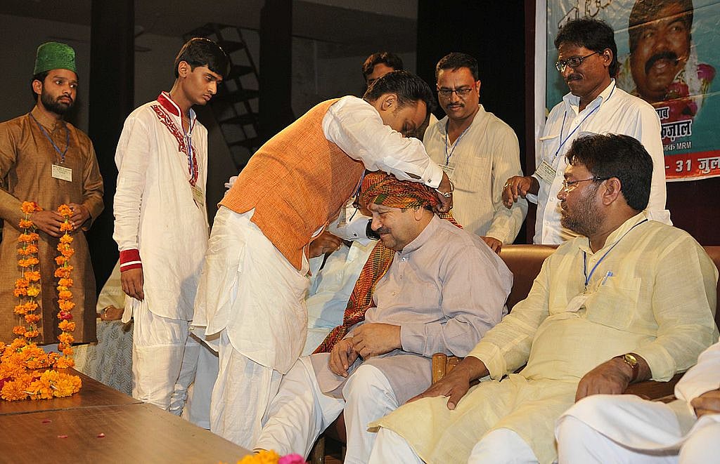 RSS’s Kashmir outreach leaves students cold