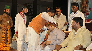RSS’s Kashmir outreach leaves students cold