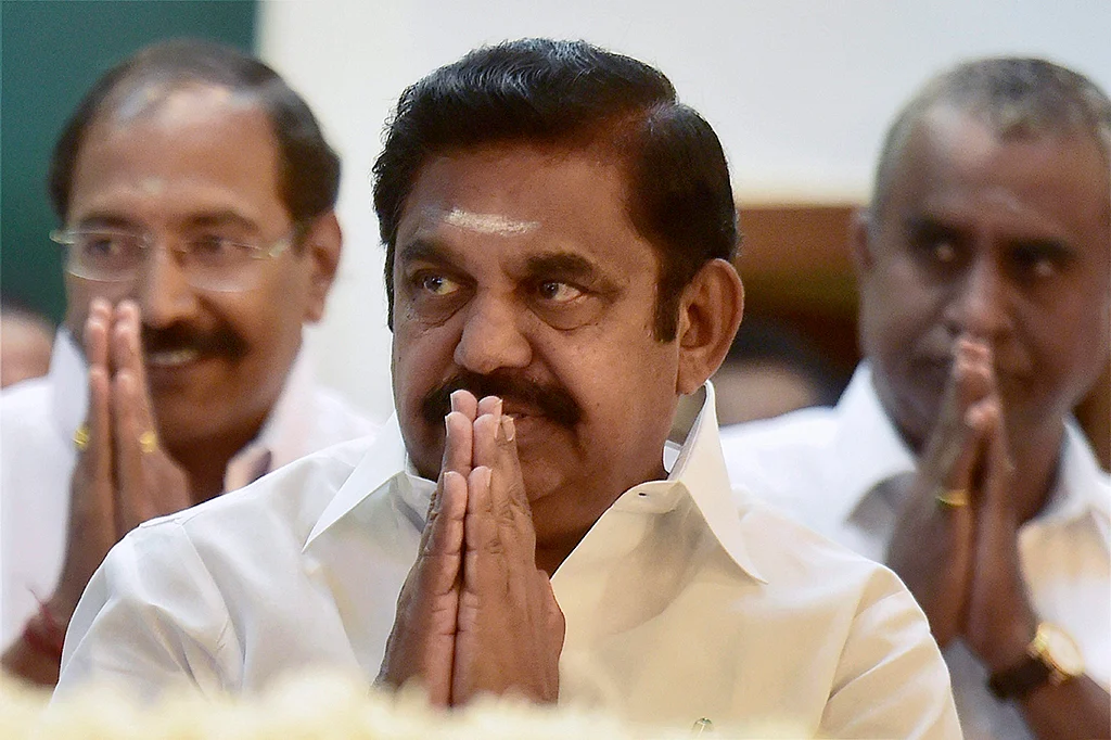 Tamil Nadu: DMK  shifts trust vote battle to Madras High Court