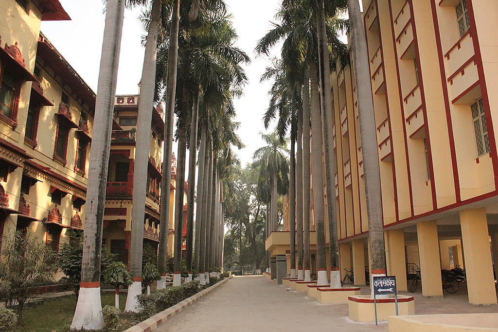 At BHU, boys can have non-veg food but not girls