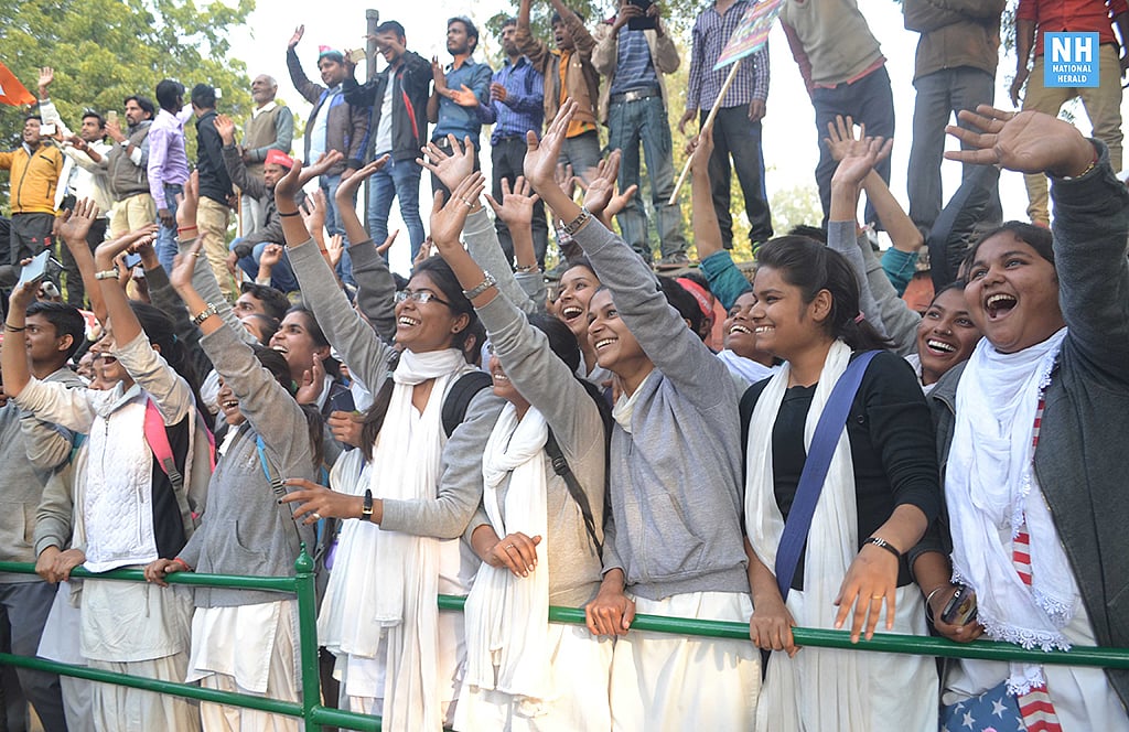 Support for all parties among Lucknow U students; edge to Akhilesh