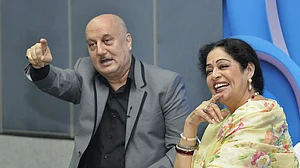 When Anupam Kher threatened to ruin the career of an actor
