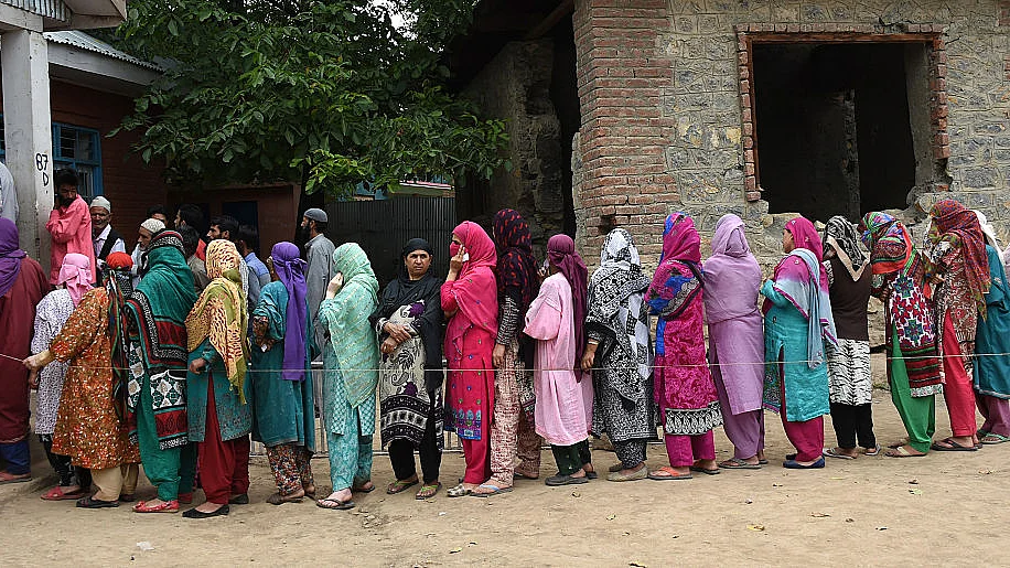 

Photo by Waseem Andrabi/Hindustan Times via Getty Images