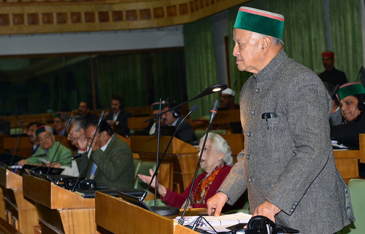 

Himachal Pradesh CM Virbhadra Singh chargesheeted in DA case