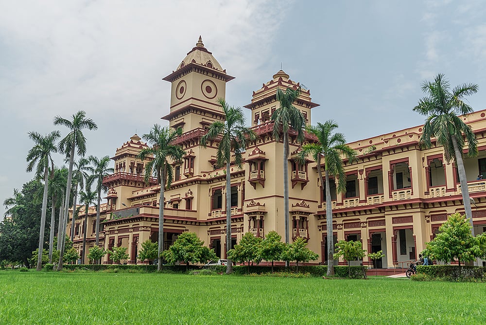 Media war over show on Banaras Hindu University