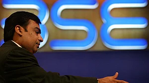 Saudi Aramco will acquire a 20 % stake in Reliance’s oil-to-chemicals business
