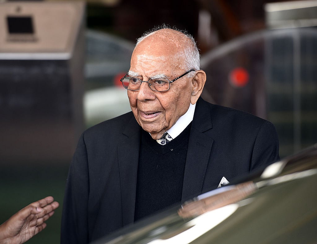 Ram Jethmalani advises Justice CS Karnan not to “weaken” judiciary
