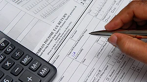 Income Tax Department ‘names and shames’ untraceable defaulters