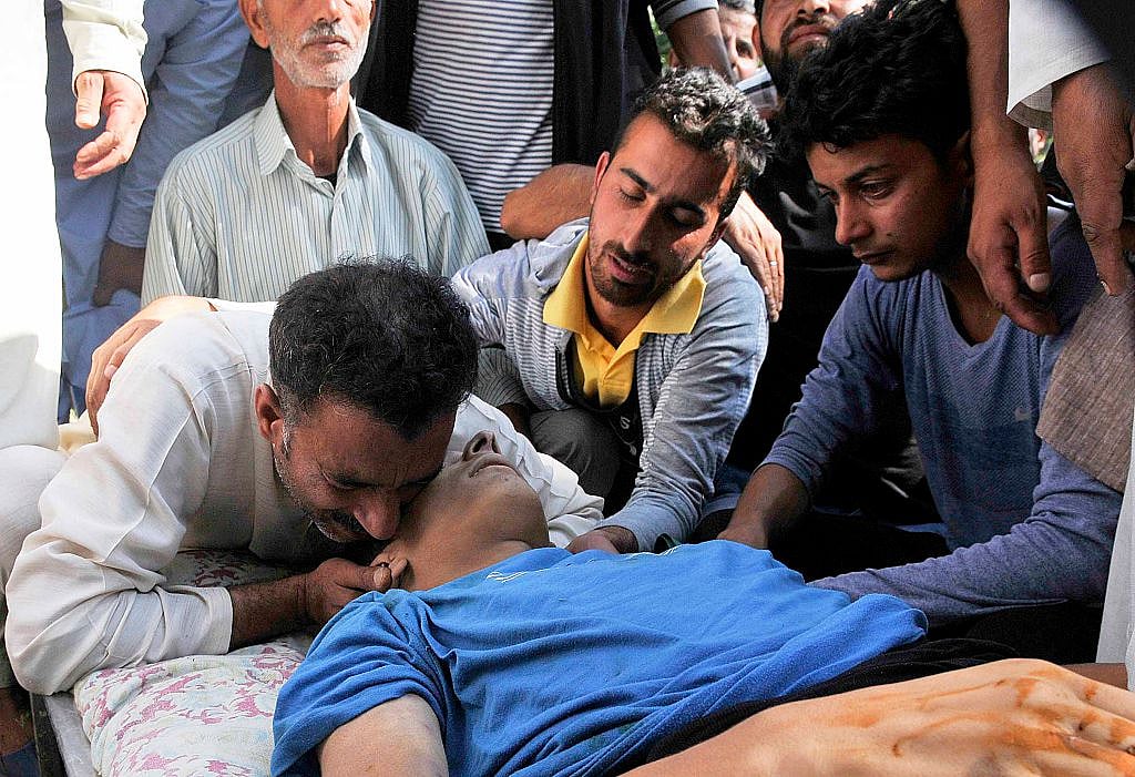 Use of pellet guns: SC asks Centre to consider other means
