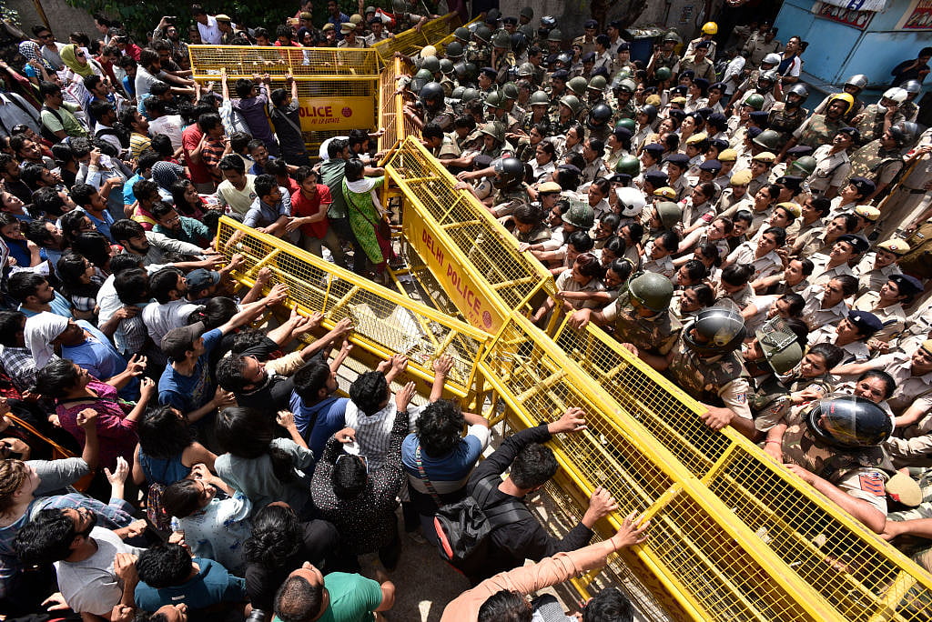 

HRD ministry ignores international outrage on JNU seat-cut