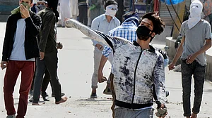 In The Headlines: No talks with J&K separatists, Centre tells SC