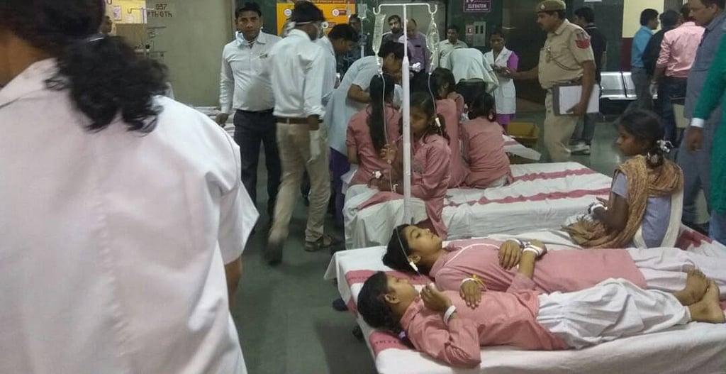 Gas leak in Delhi: Over 300 girl students hospitalised
