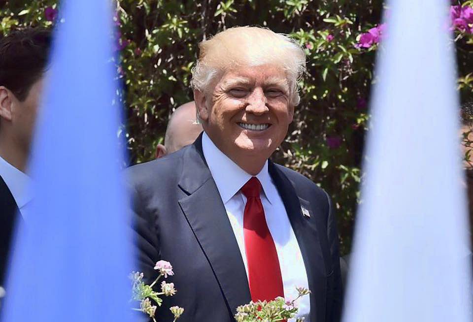 Trump ‘suggests nuking hurricanes’, later denies it  